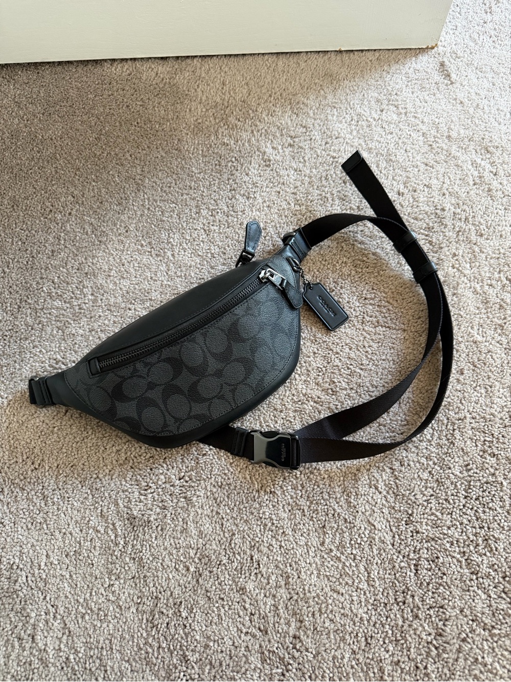 Coach Men's Black Signature Canvas leather Belt Bag Warren